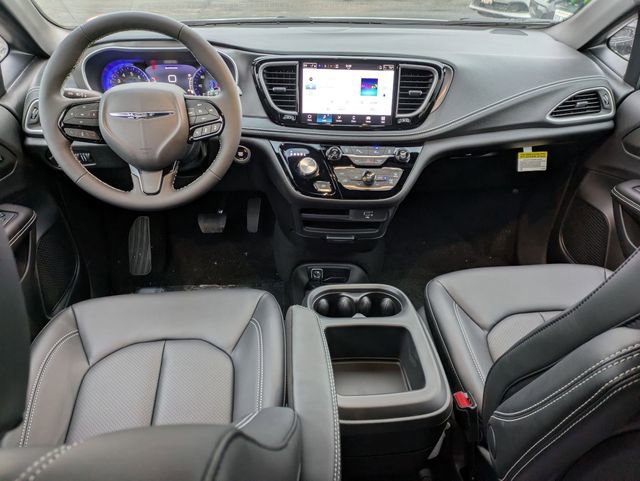 New 2026 Chrysler Pacifica Select w/ S Appearance Package FWD image 22