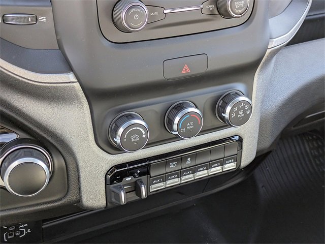 Used 2024 RAM 2500 Tradesman w/ Chrome Appearance Group image 19