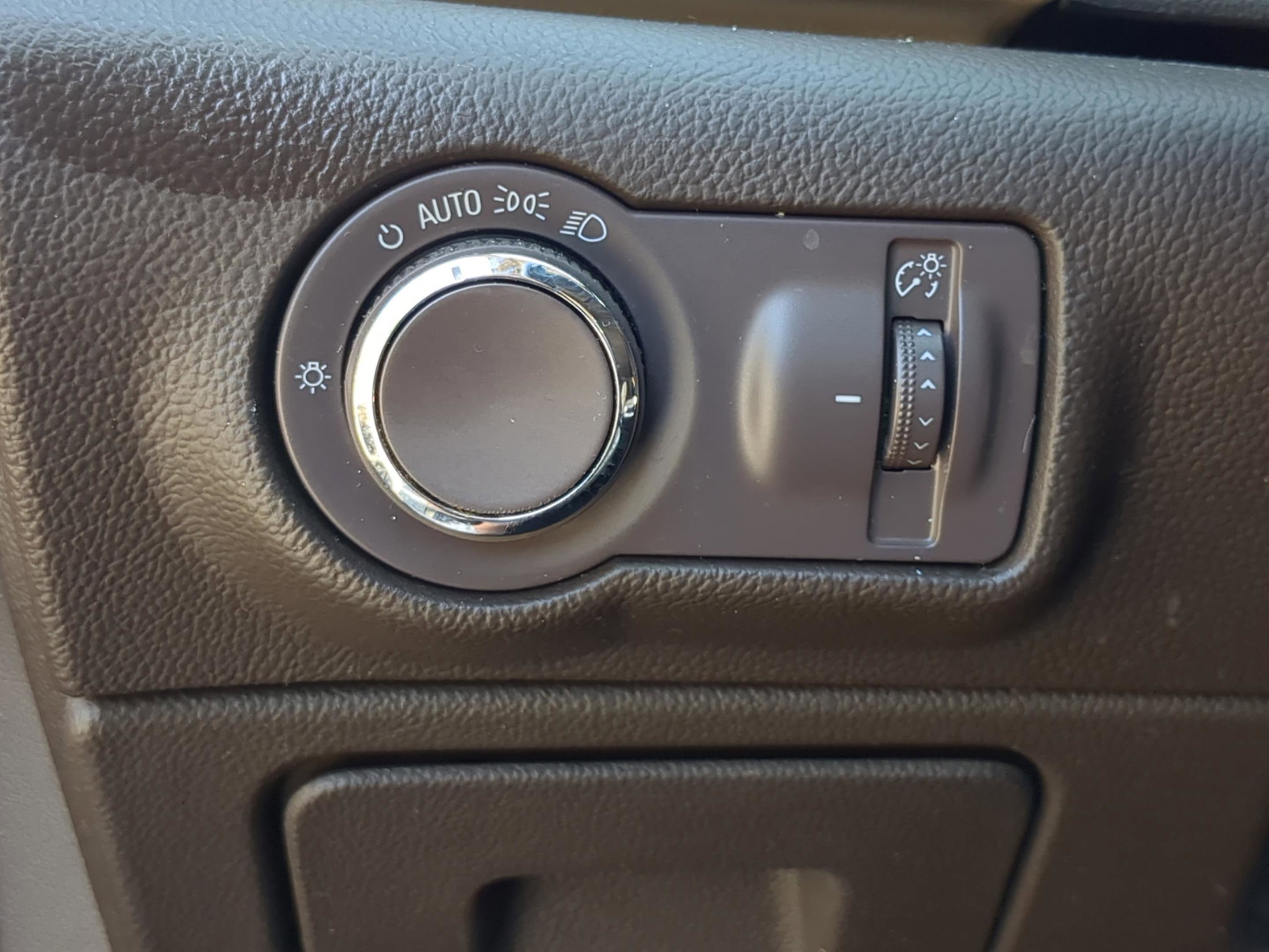 Used 2016 Buick Verano FWD image 16