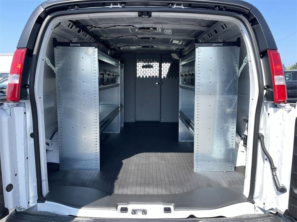 New 2025 Chevrolet Express 2500 w/ Driver Convenience Package image 16