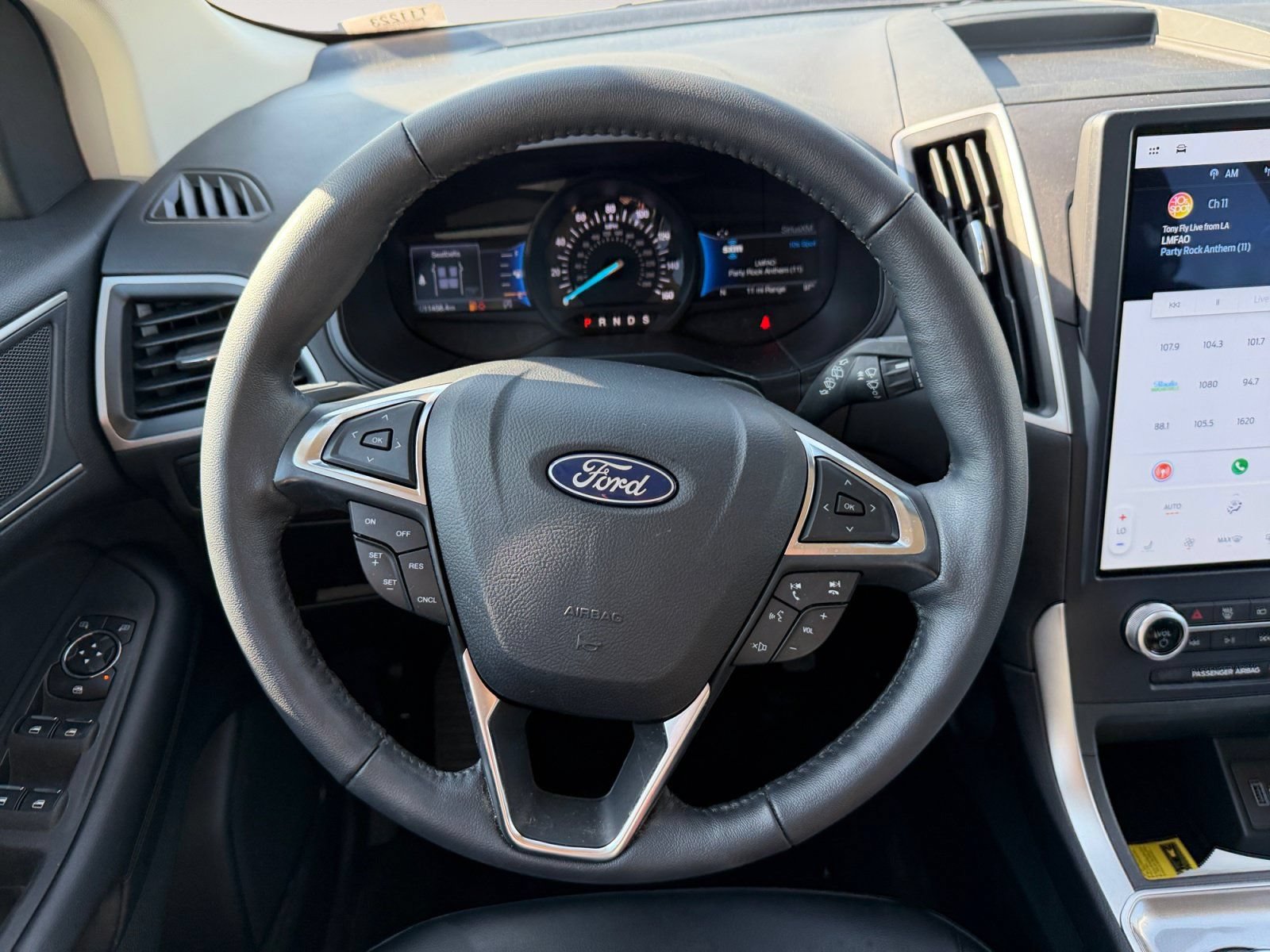Used 2023 Ford Edge SEL AWD/4WD image 12