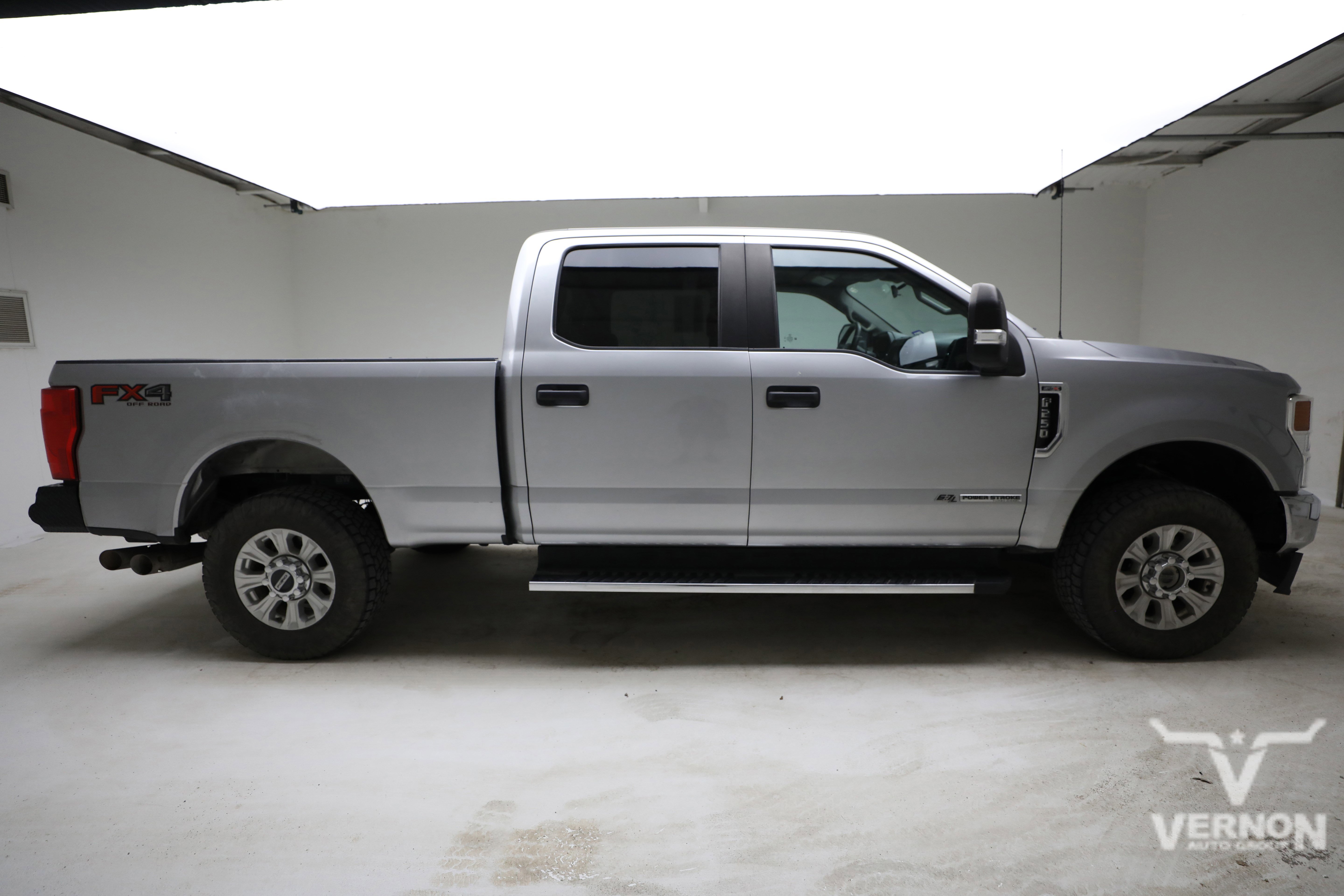 Used 2020 Ford F250 XL w/ STX Appearance Package image 5
