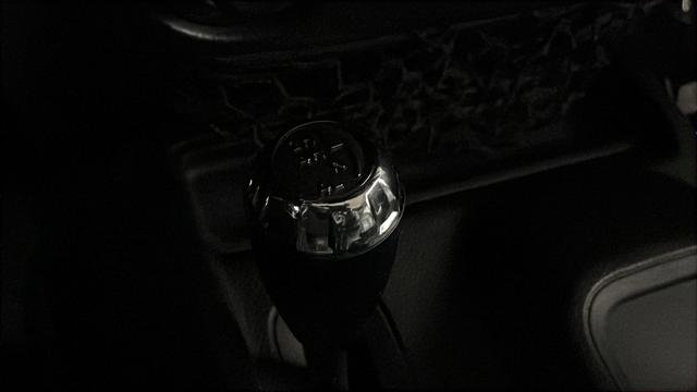 Used 2015 Jeep Wrangler Unlimited Sahara w/ Dual Top Group image 29