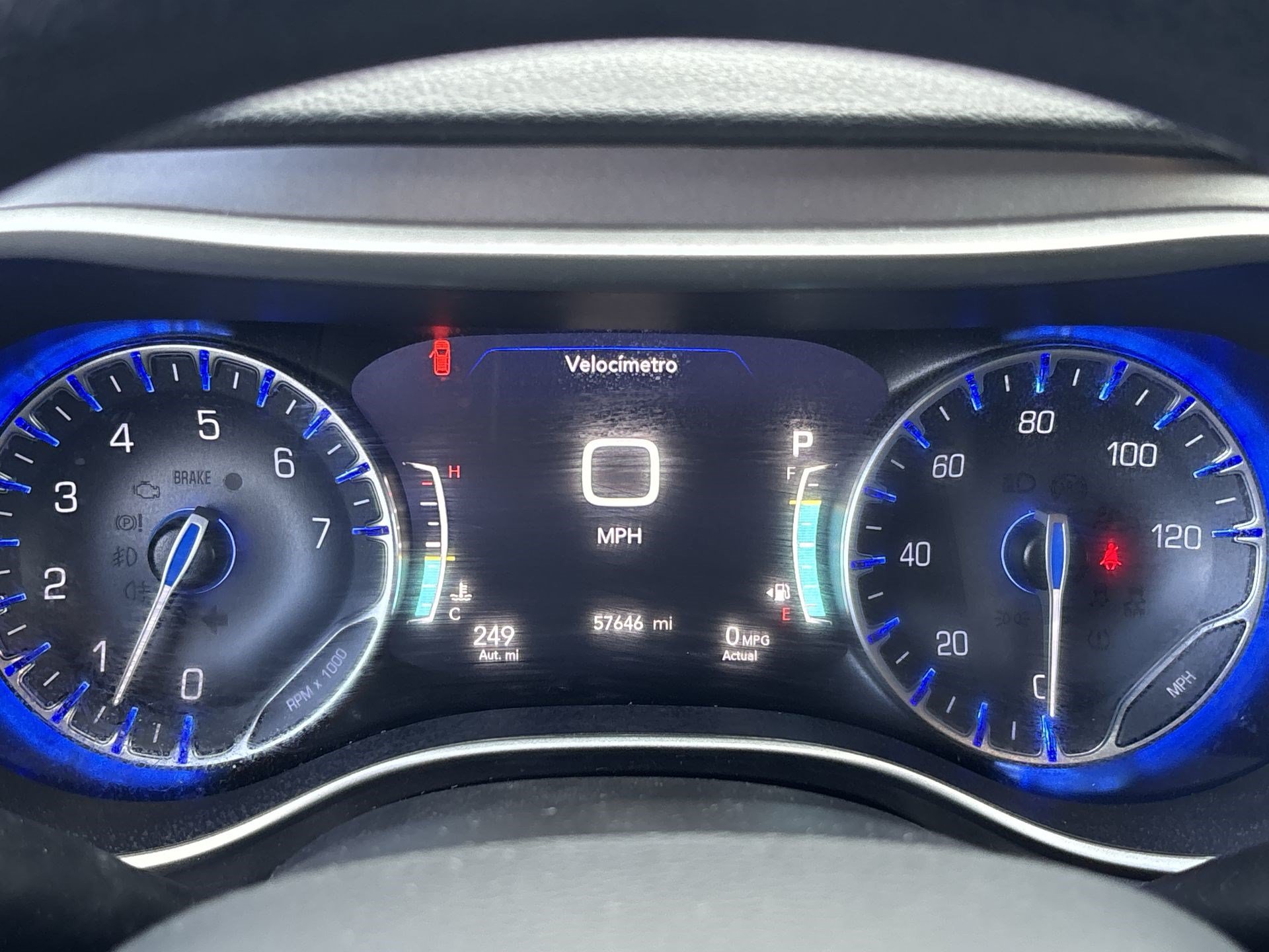 Used 2021 Chrysler Pacifica Touring FWD image 10