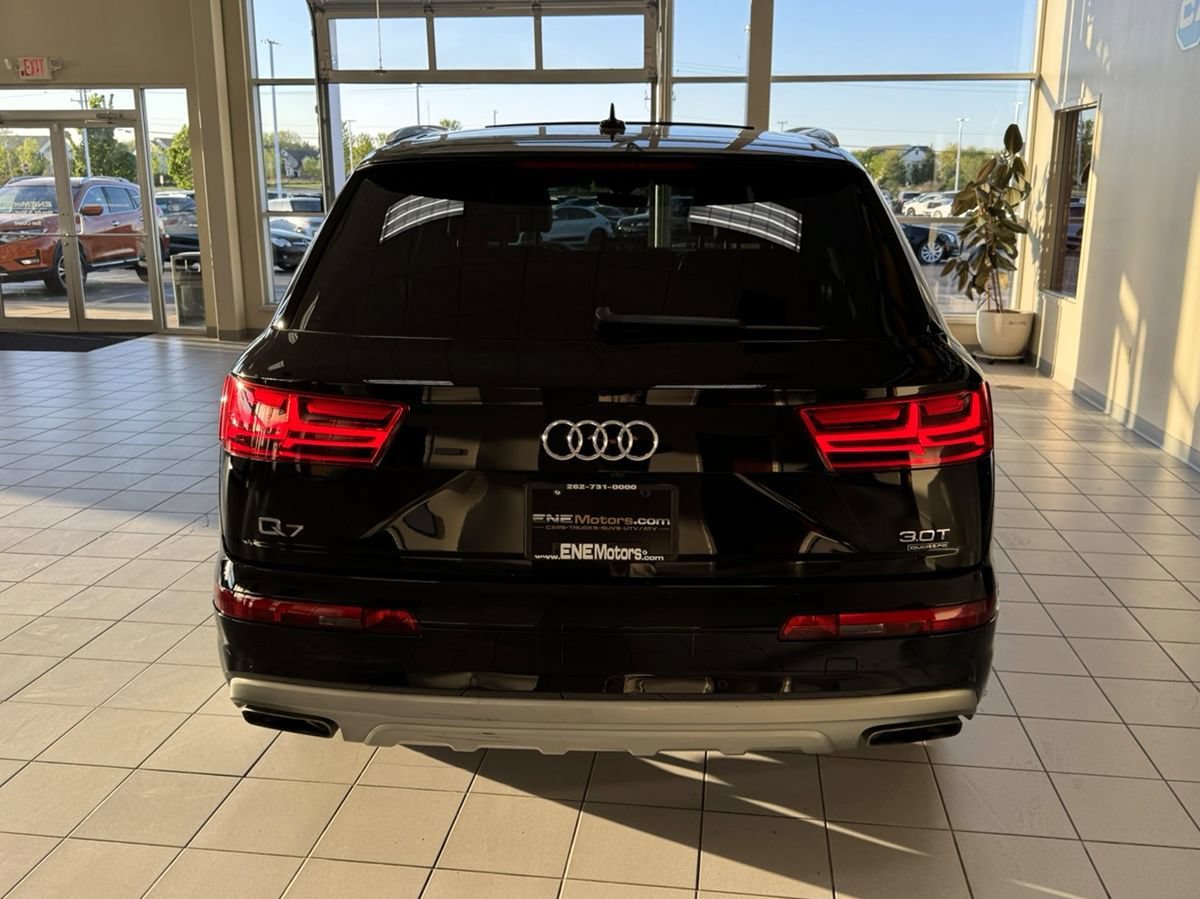 Used 2018 Audi Q7 3.0T Premium AWD/4WD image 62