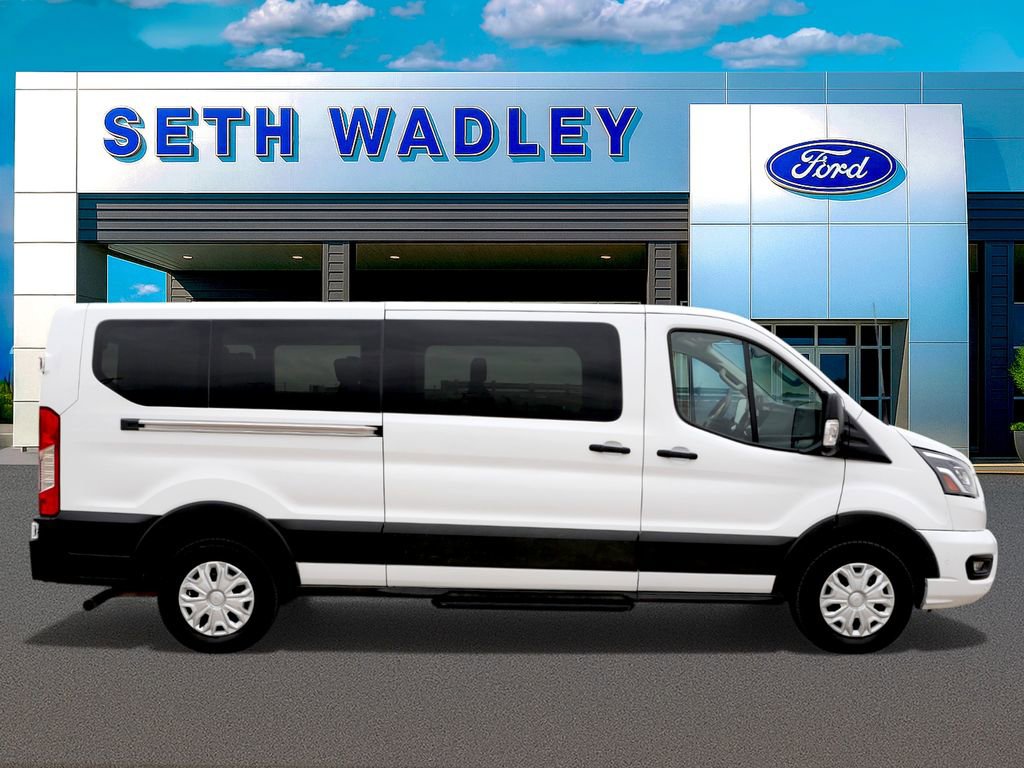 Used 2023 Ford Transit 350 XLT image 5