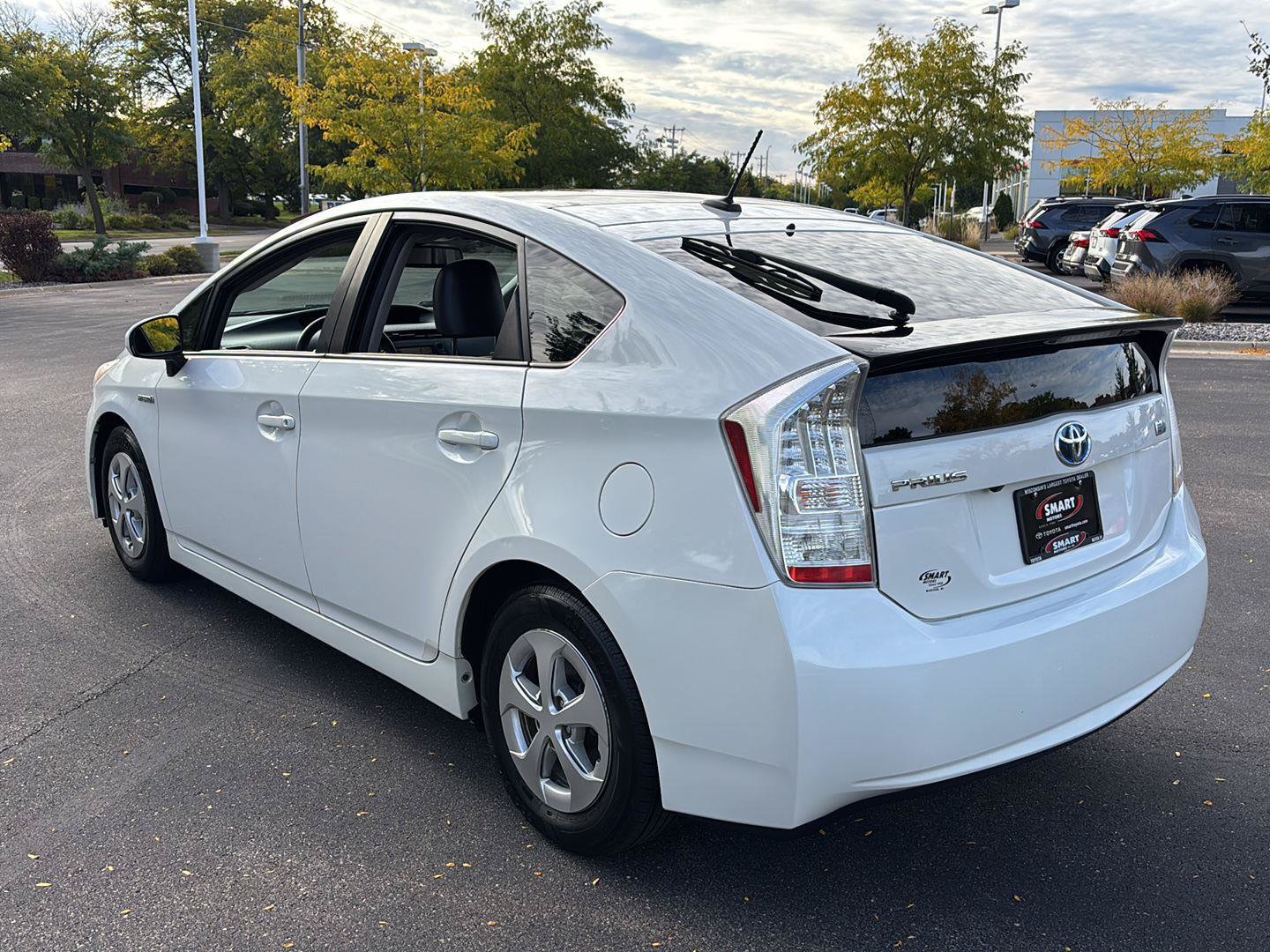 Used 2010 Toyota Prius Four w/ Solar Roof Pkg FWD image 15