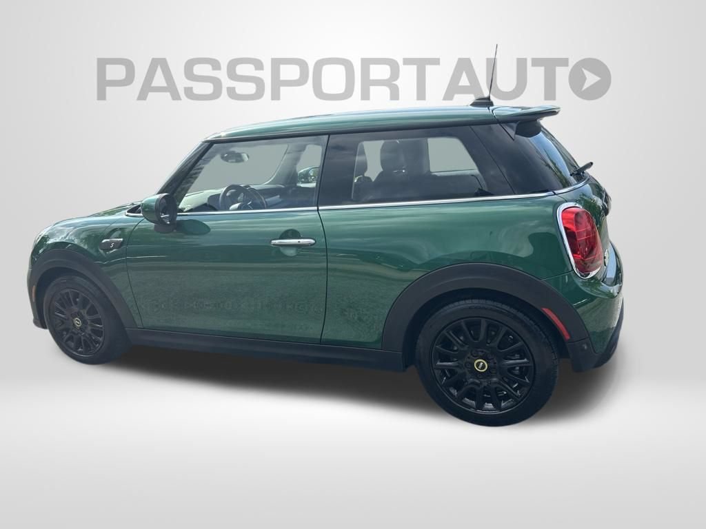 Used 2022 MINI Cooper SE FWD image 5