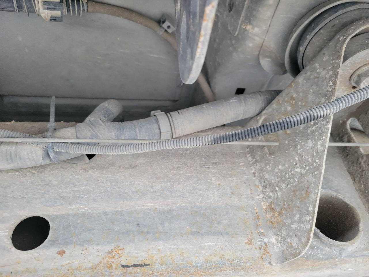 Used 2013 Chevrolet Silverado 3500 W/T image 11