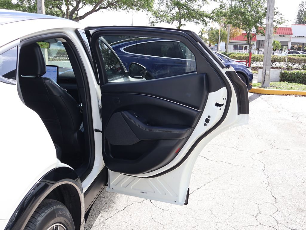 Used 2024 Ford Mustang Mach-E Premium image 28