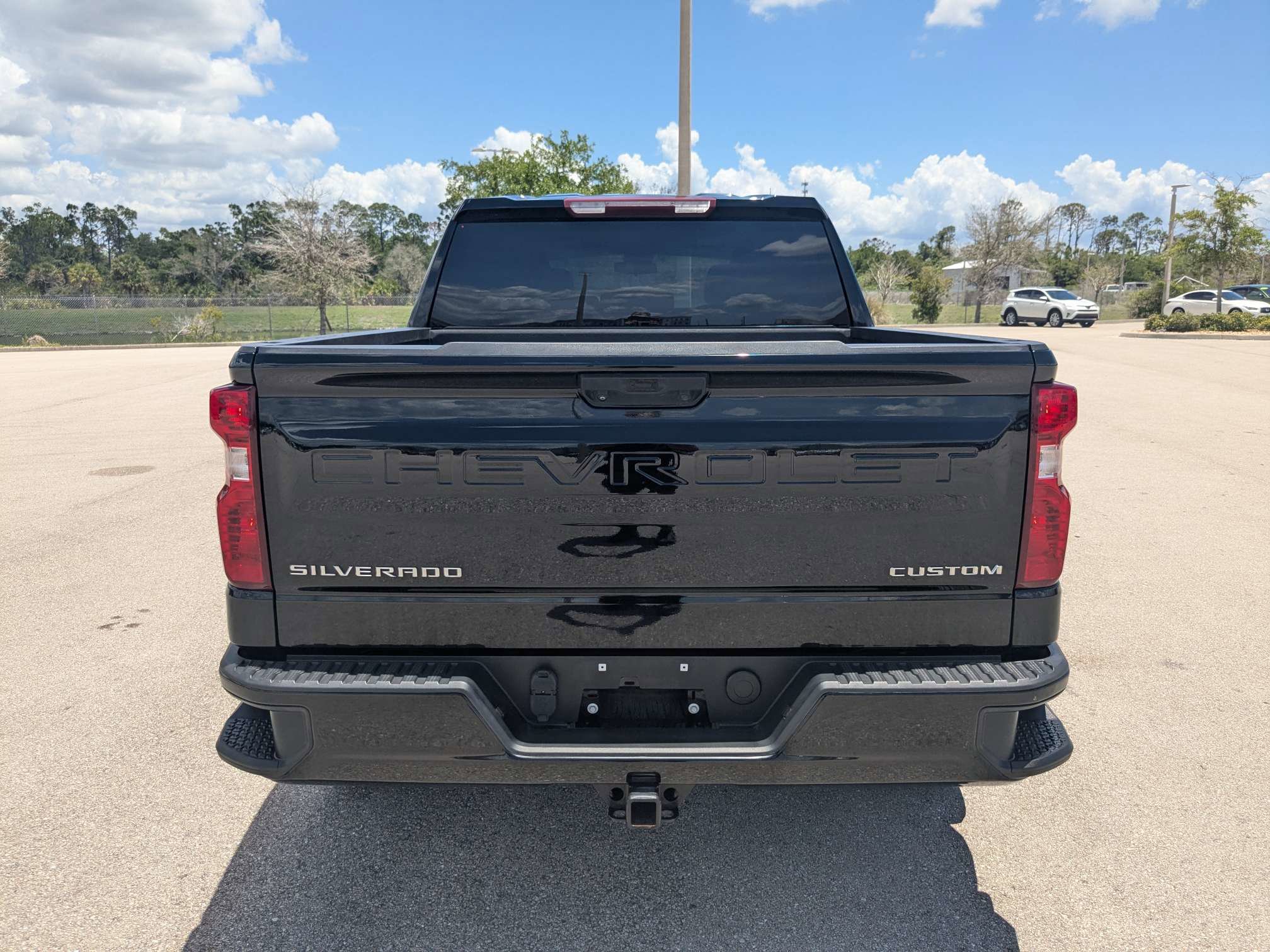 Used 2023 Chevrolet Silverado 1500 Custom RWD image 6