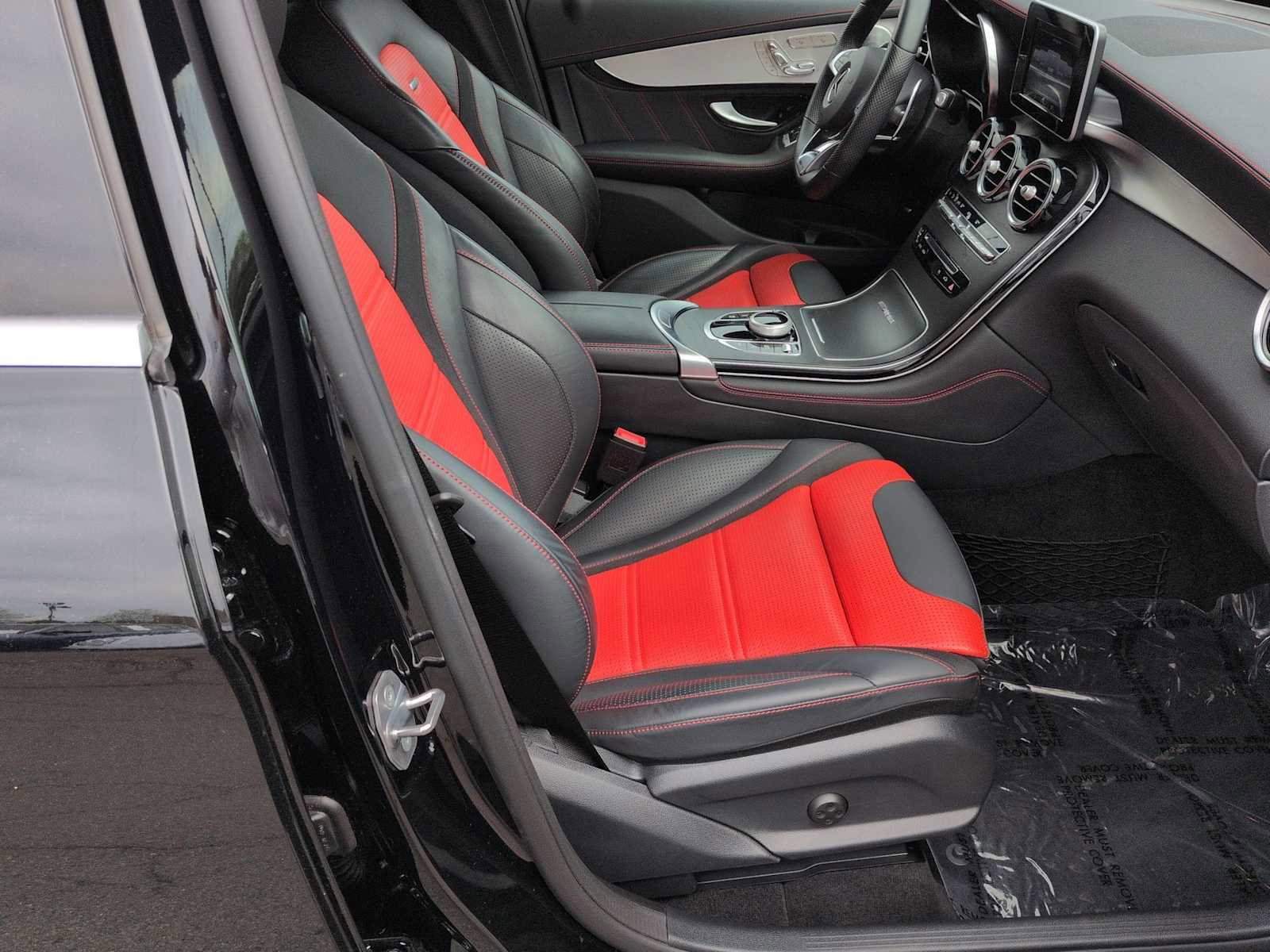 Used 2019 Mercedes-Benz GLC 63 AMG 4MATIC image 22