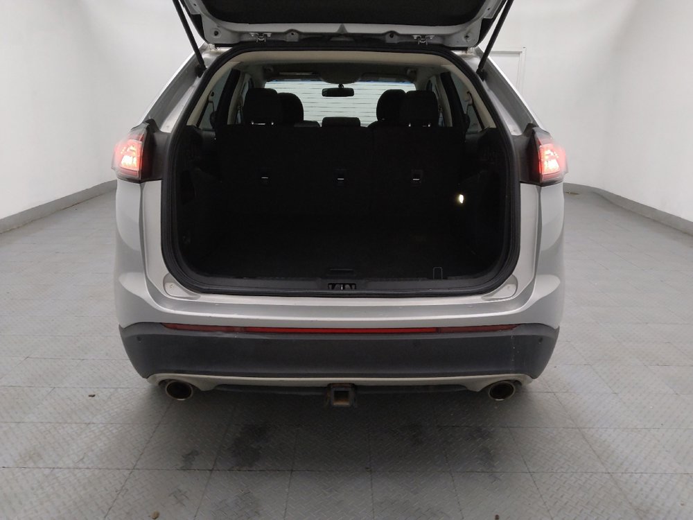 Used 2017 Ford Edge SEL w/ Class II Trailer Tow Package AWD/4WD image 29