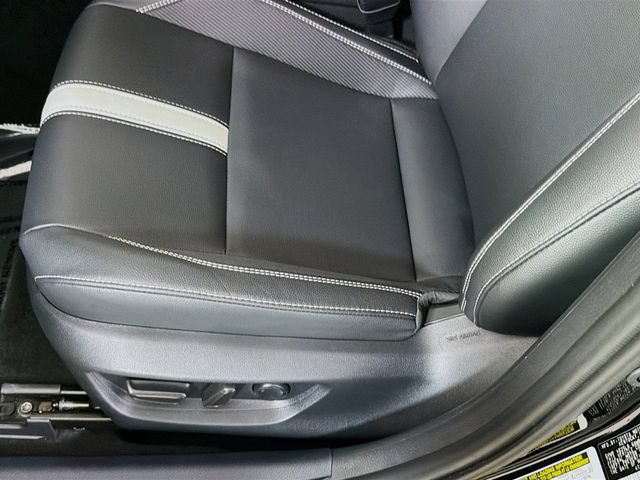 Used 2025 Toyota Camry SE FWD image 20