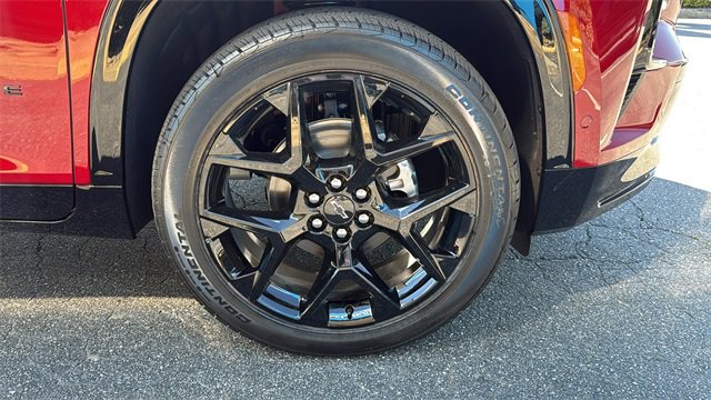 New 2026 Chevrolet Traverse RS w/ LPO, Floor Liner Package image 11