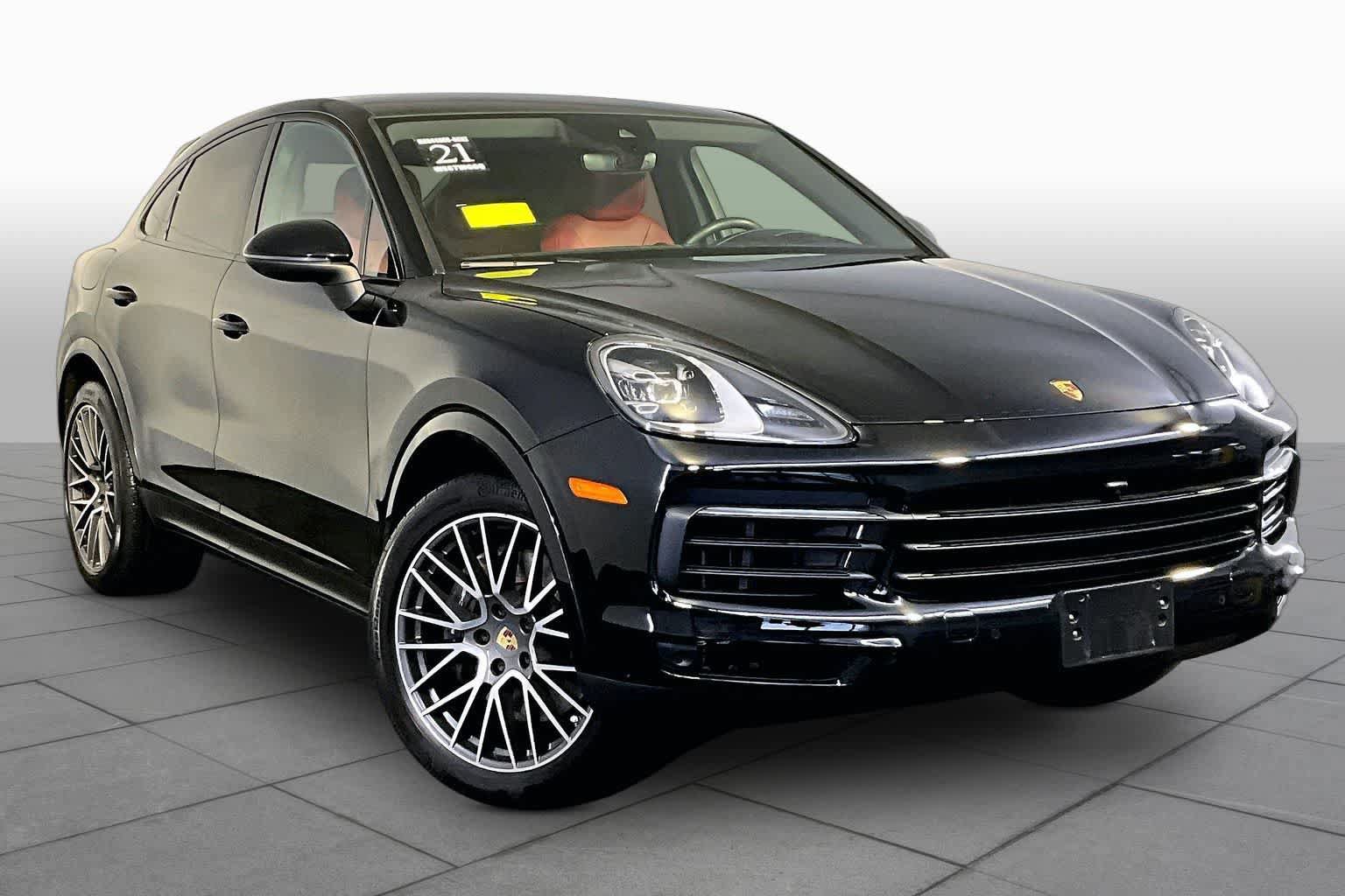 Used 2021 Porsche Cayenne Coupe AWD/4WD image 3