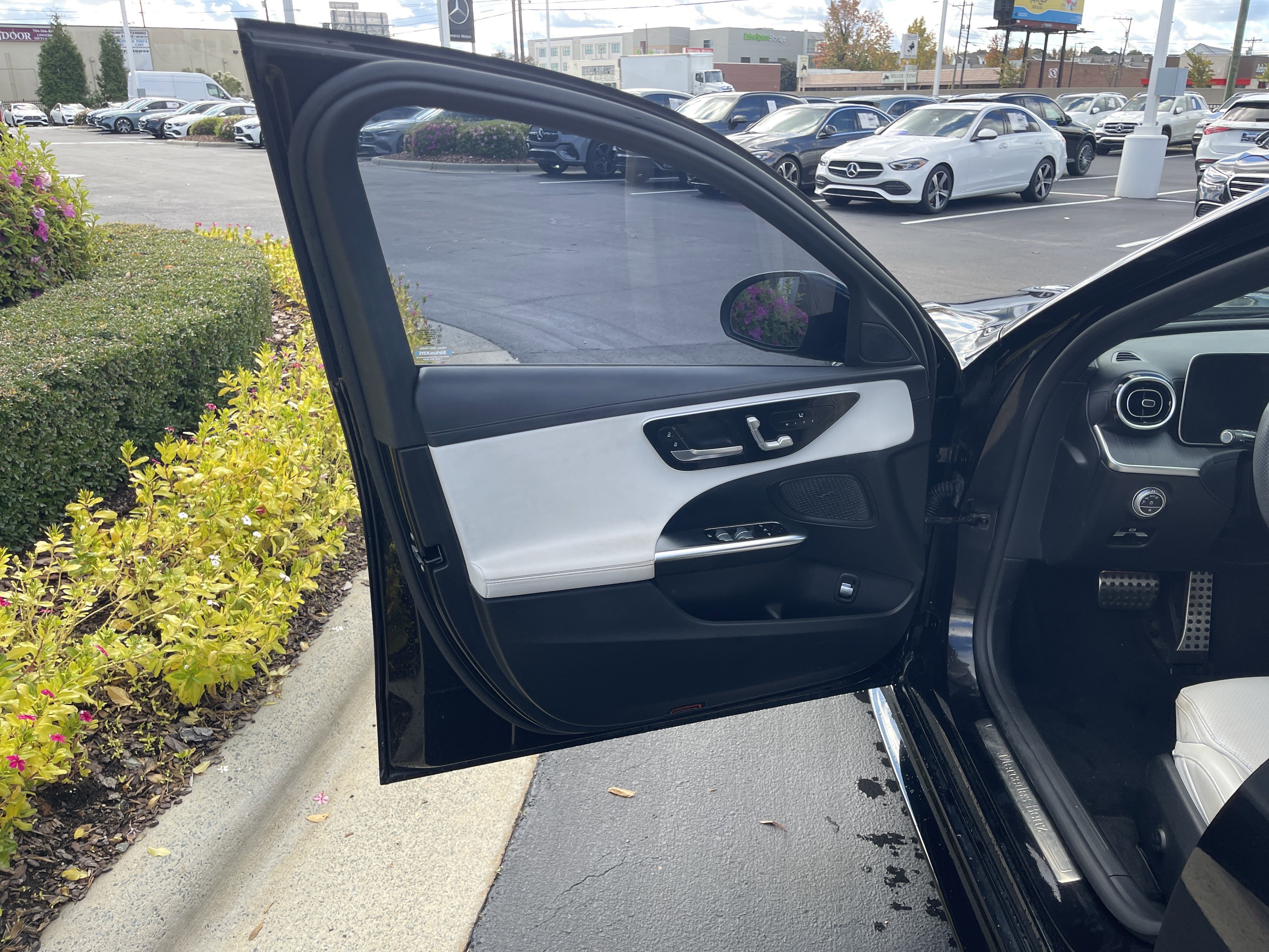 Certified 2023 Mercedes-Benz C 300 4MATIC Sedan image 14