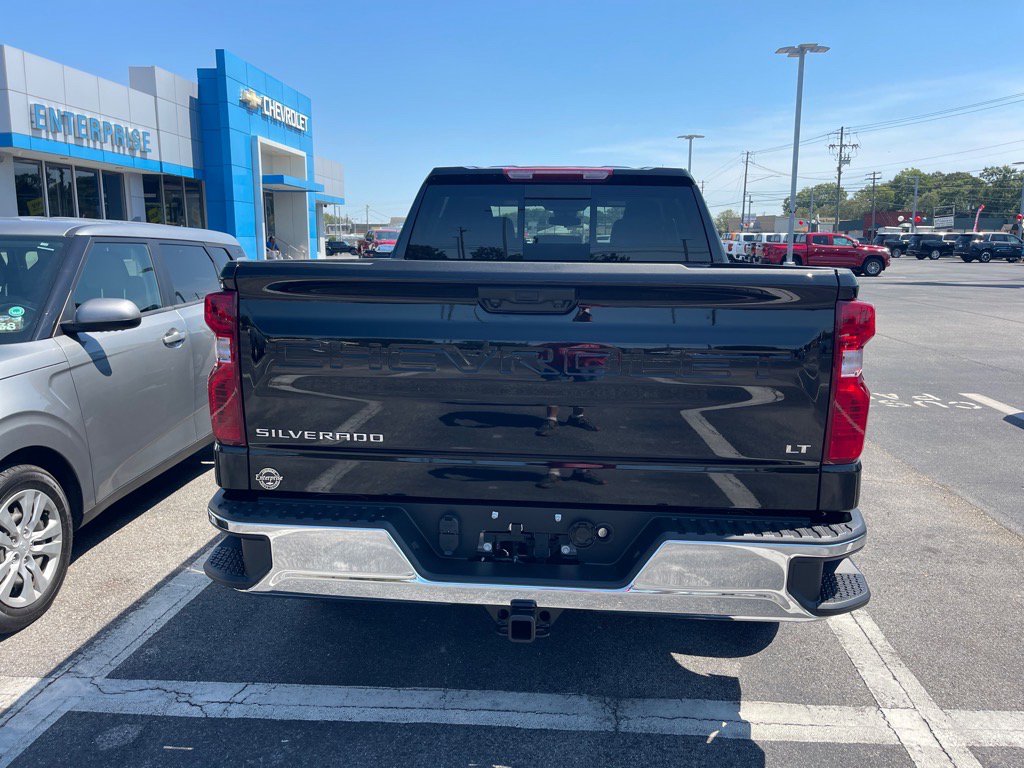 New 2026 Chevrolet Silverado 1500 LT w/ Leather Package image 13