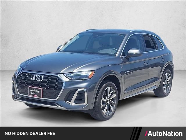 Used 2022 Audi Q5 2.0T Premium Plus w/ Premium Plus Package AWD/4WD image 1