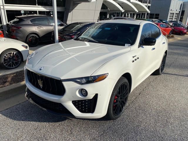 Used 2024 Maserati Levante Modena Ultima image 2