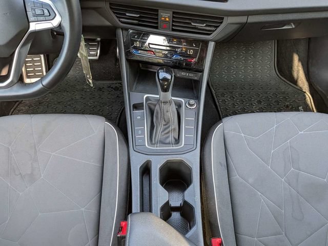 Certified 2025 Volkswagen Jetta Sport FWD image 18