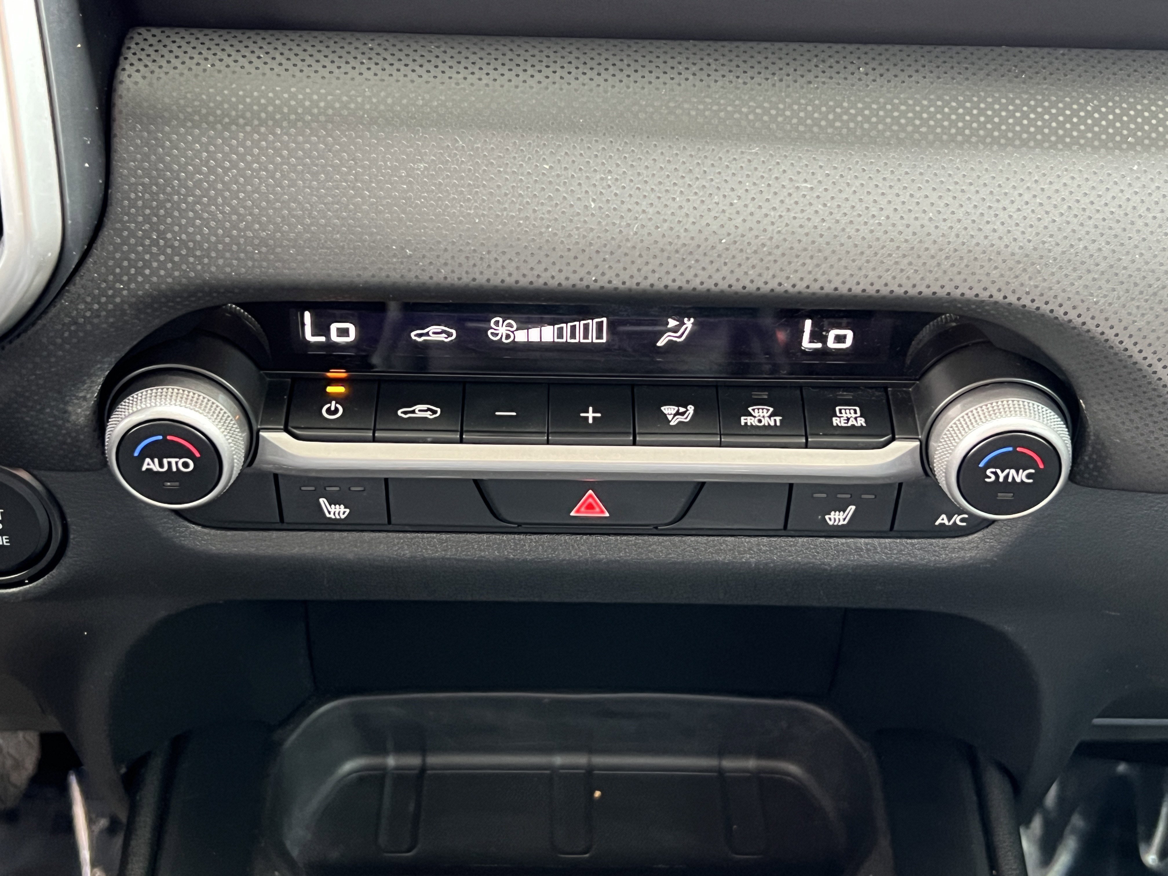 Used 2024 MAZDA CX-50 AWD 2.5 S w/ Cargo Package image 30