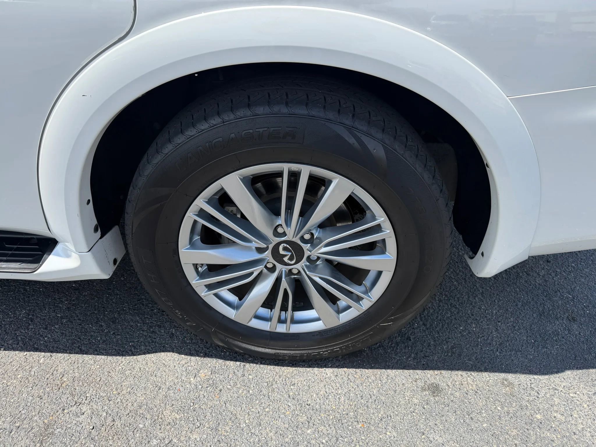 Used 2019 INFINITI QX80 Luxe w/ Proassist Package RWD image 20