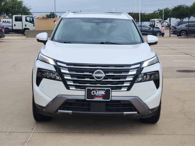 Used 2025 Nissan Rogue SL w/ Tech Package FWD image 11