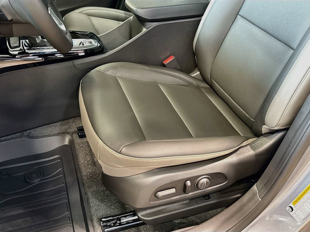 New 2026 Chevrolet Trax ACTIV FWD image 18