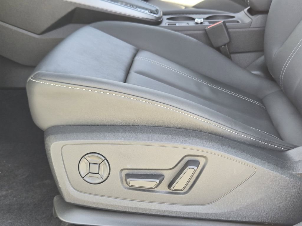 New 2026 Audi A3 2.0T Premium image 30