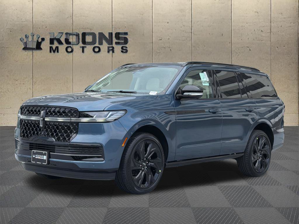 New 2027 Lincoln Navigator Reserve w/ Jet Appearance Package
