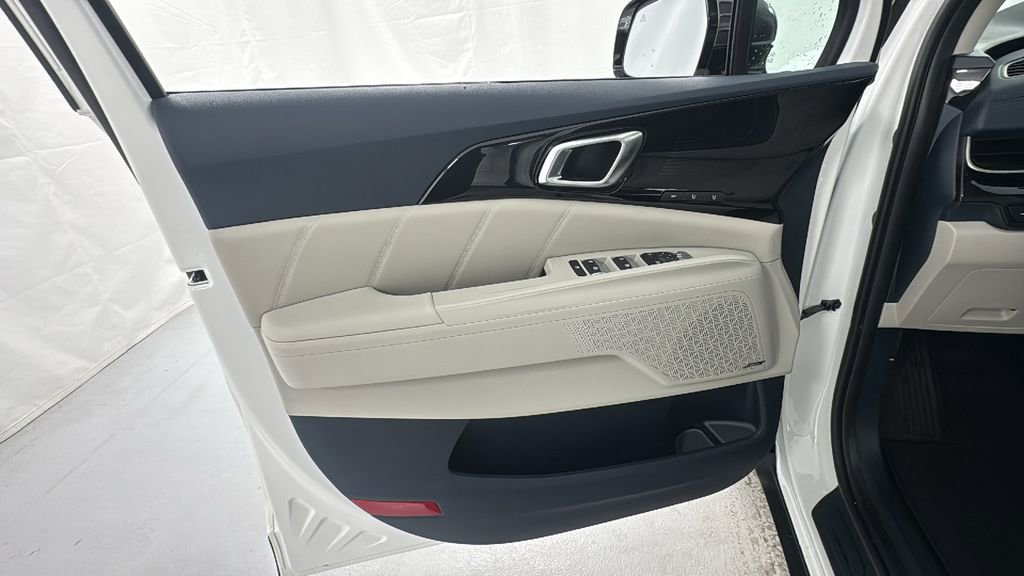 New 2026 Kia Carnival SX Prestige image 21