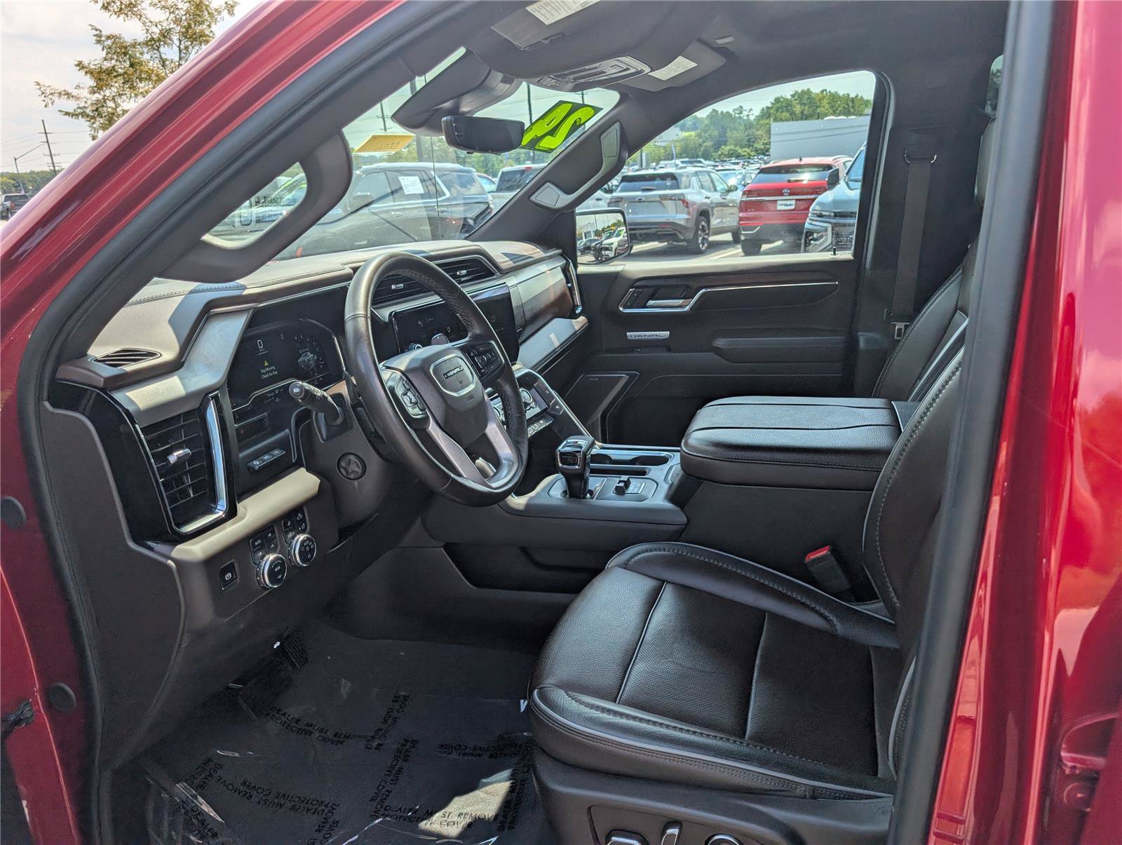 Used 2024 GMC Sierra 1500 Denali w/ Technology Package AWD/4WD image 16
