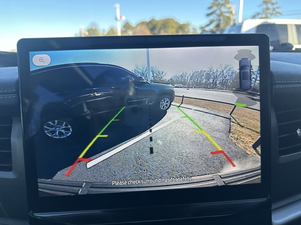 Used 2023 Ford Expedition XLT image 12