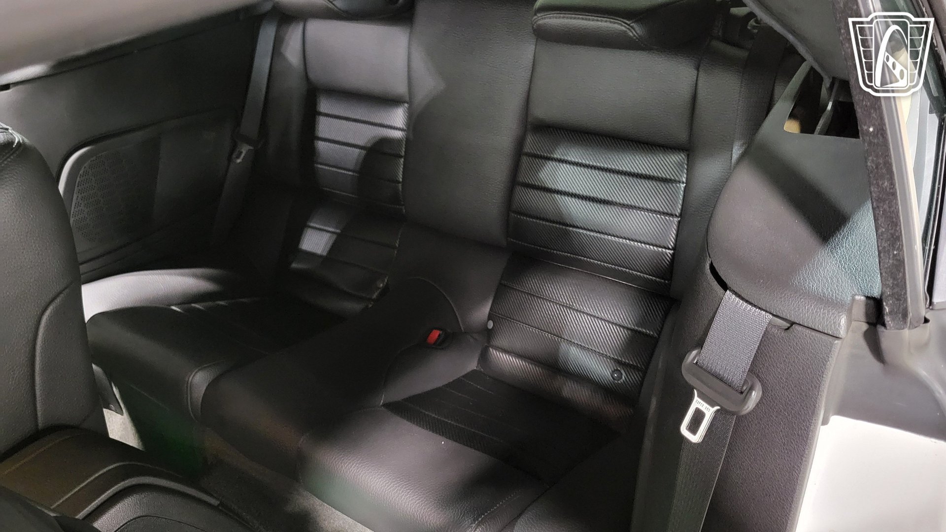 Used 2011 Ford Mustang GT Premium w/ Electronics Pkg RWD image 17