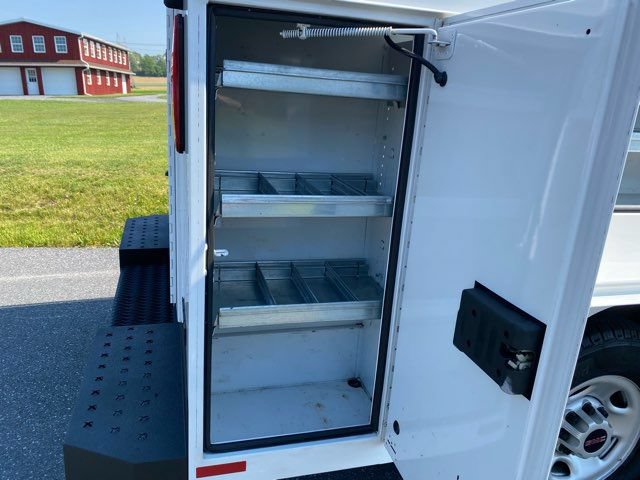 Used 2021 GMC Savana 3500 w/ Power Convenience Package RWD image 28