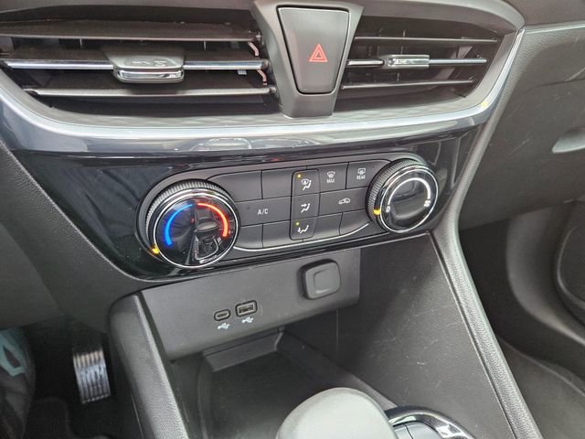 Used 2024 Buick Encore GX Sport Touring AWD/4WD image 30