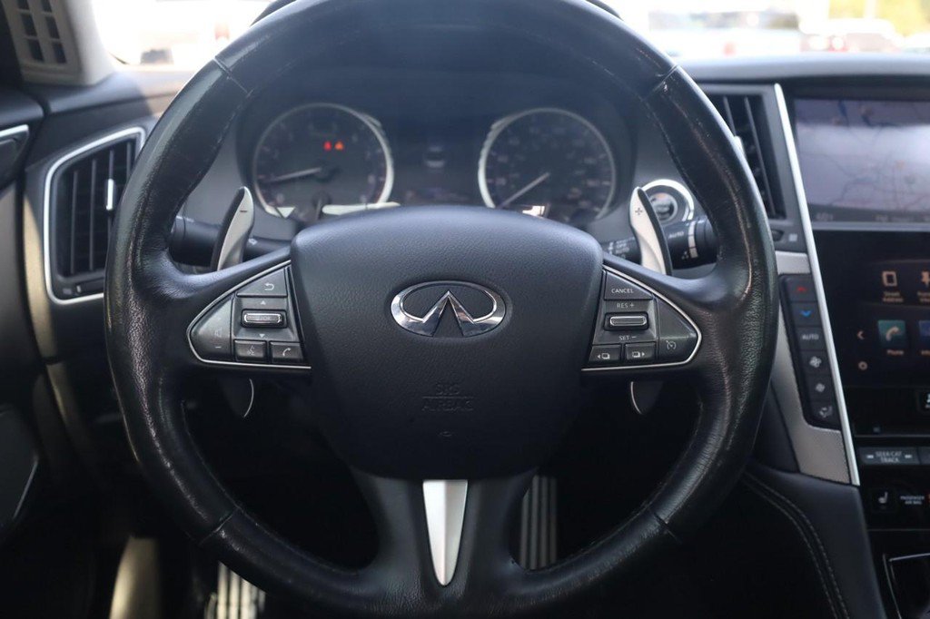 Used 2017 INFINITI Q50 Sport AWD/4WD image 8