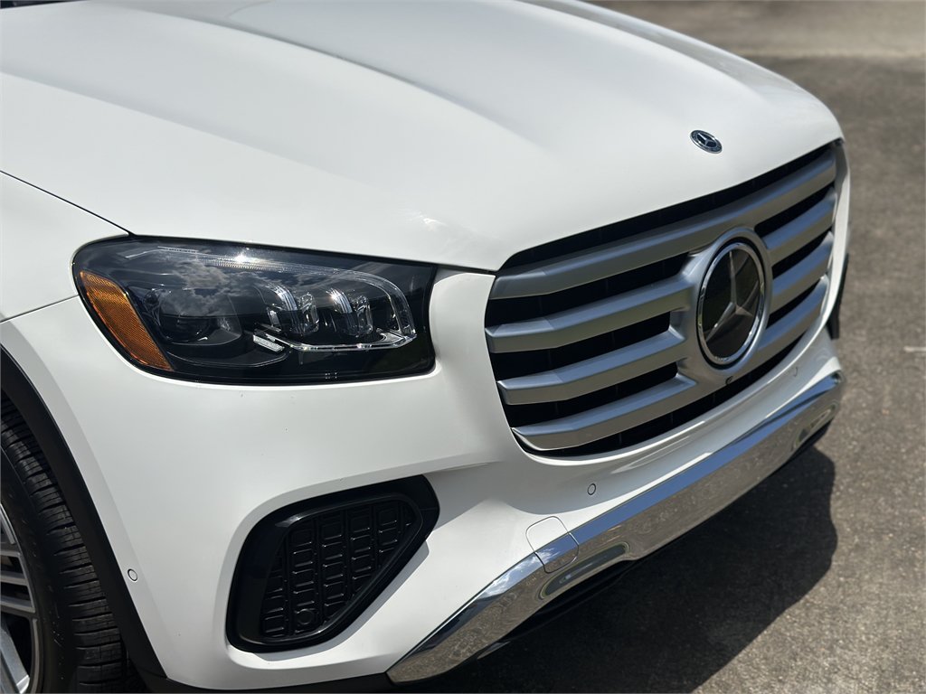 Used 2024 Mercedes-Benz GLS 450 4MATIC image 28
