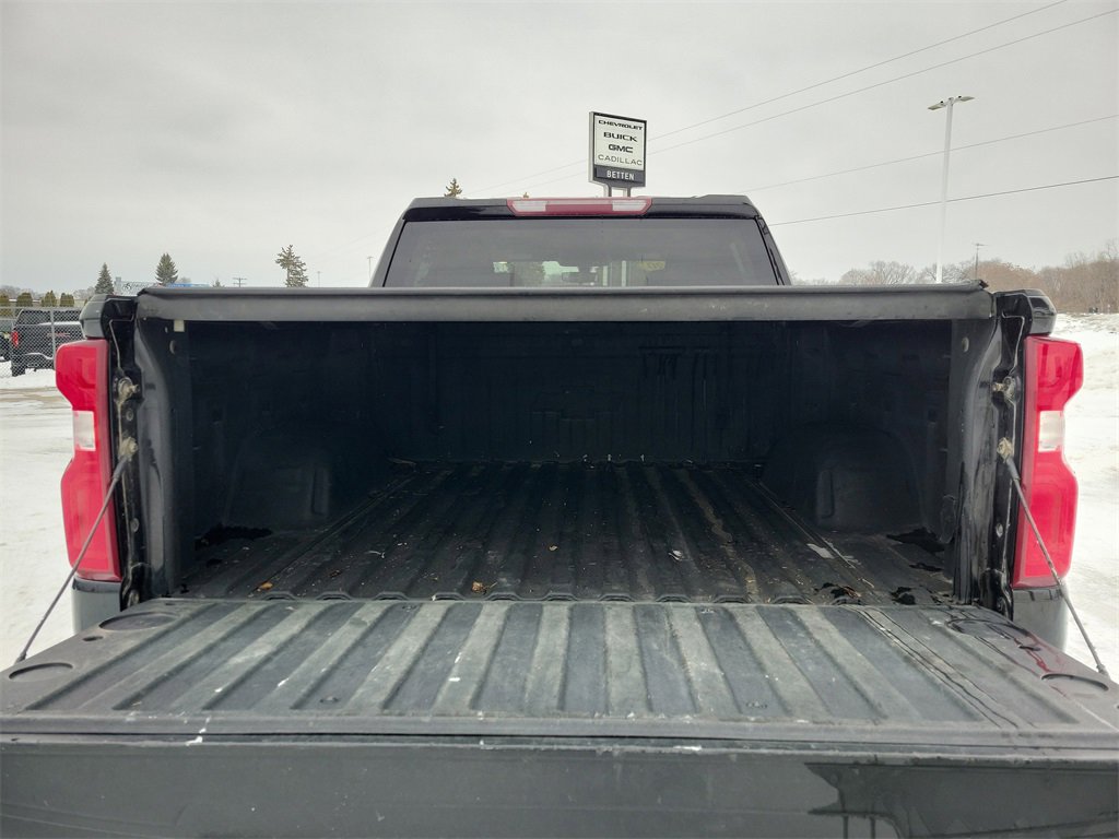 Used 2020 Chevrolet Silverado 1500 Custom w/ Custom 2.7L Value Package image 8