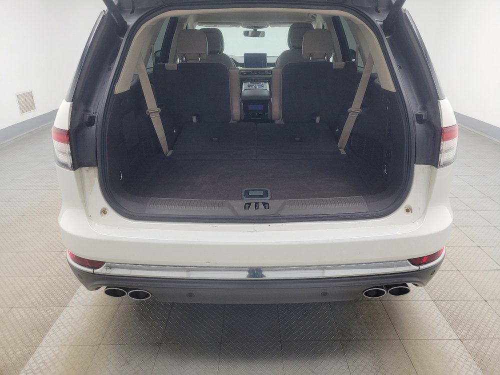 Used 2020 Lincoln Aviator Reserve w/ Elements Package Plus AWD/4WD image 29
