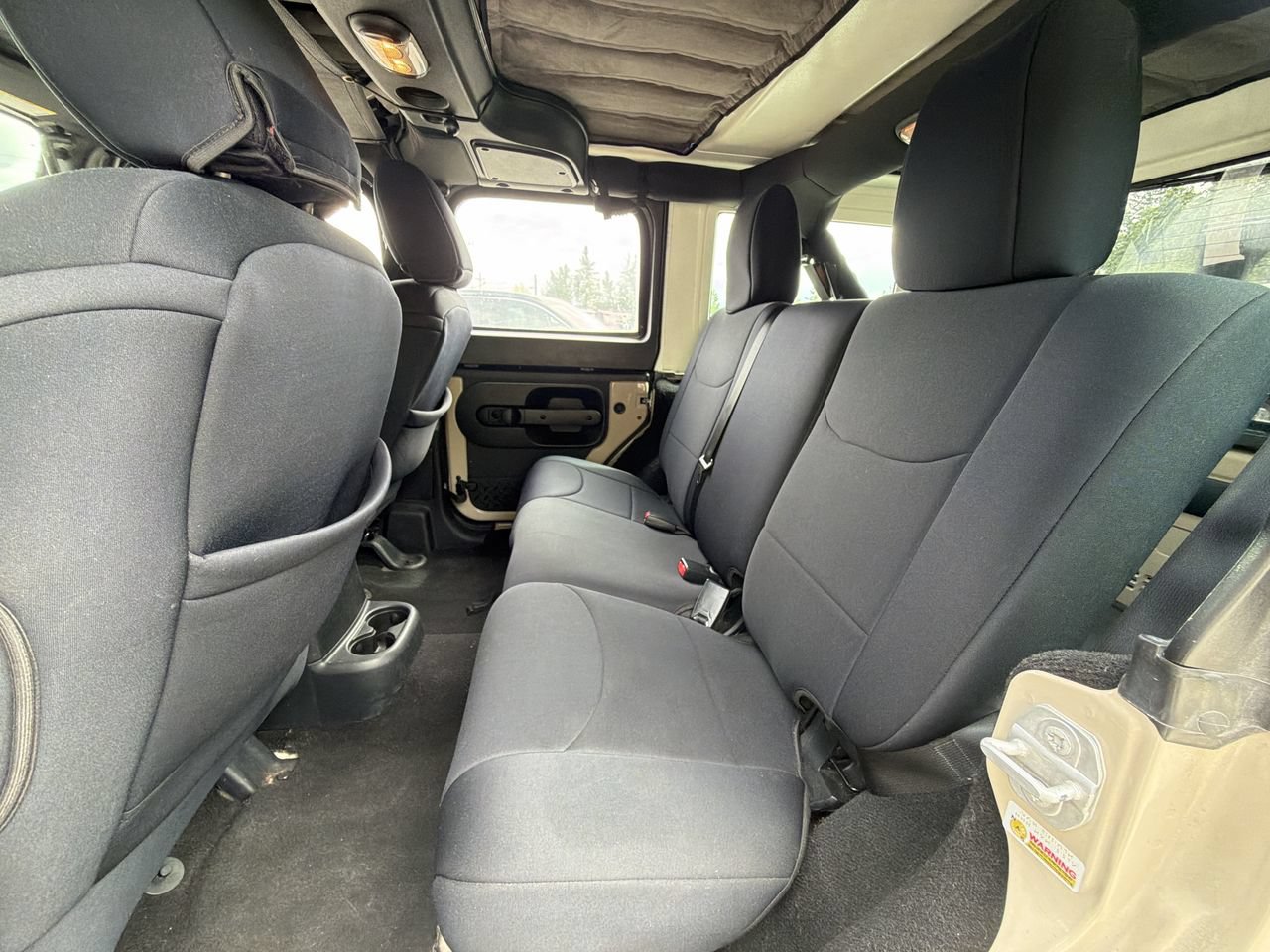 Used 2016 Jeep Wrangler Unlimited Sport AWD/4WD image 19