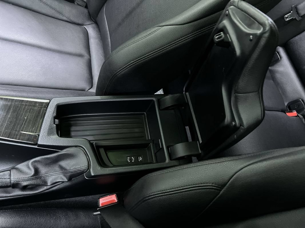 Used 2017 BMW 330e RWD image 26