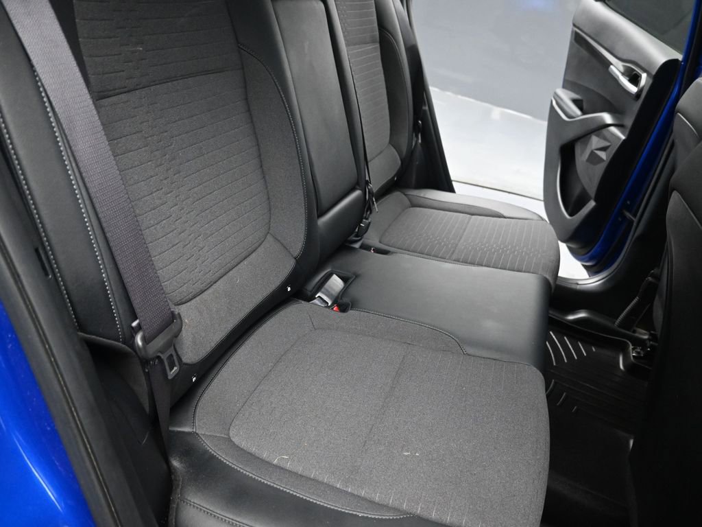 Used 2023 Kia Seltos S w/ Navigation Package image 25