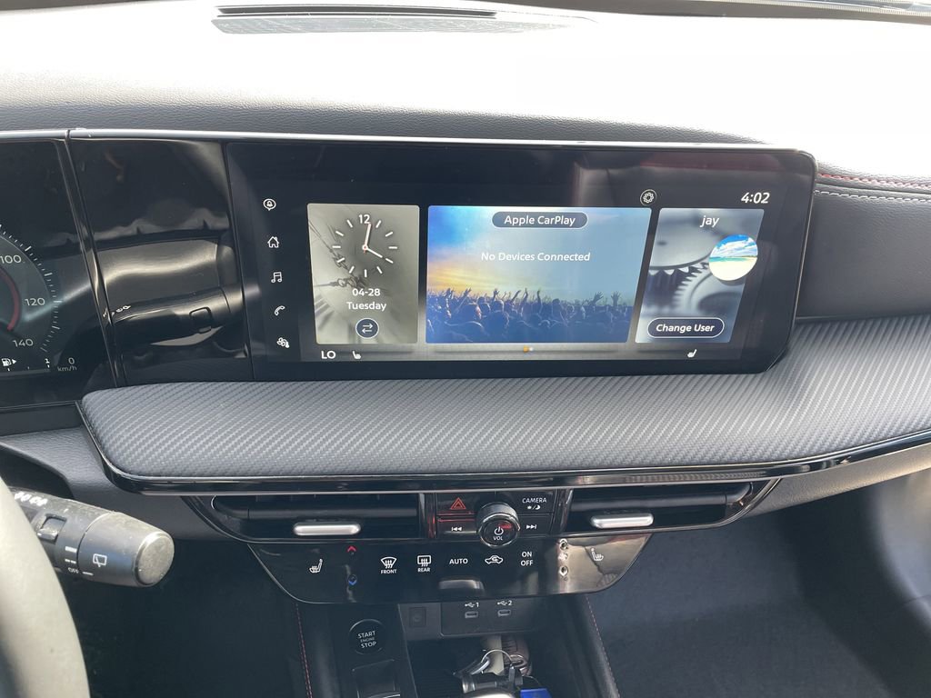 Used 2025 Nissan Kicks SR w/ SR Premium Package AWD/4WD image 18