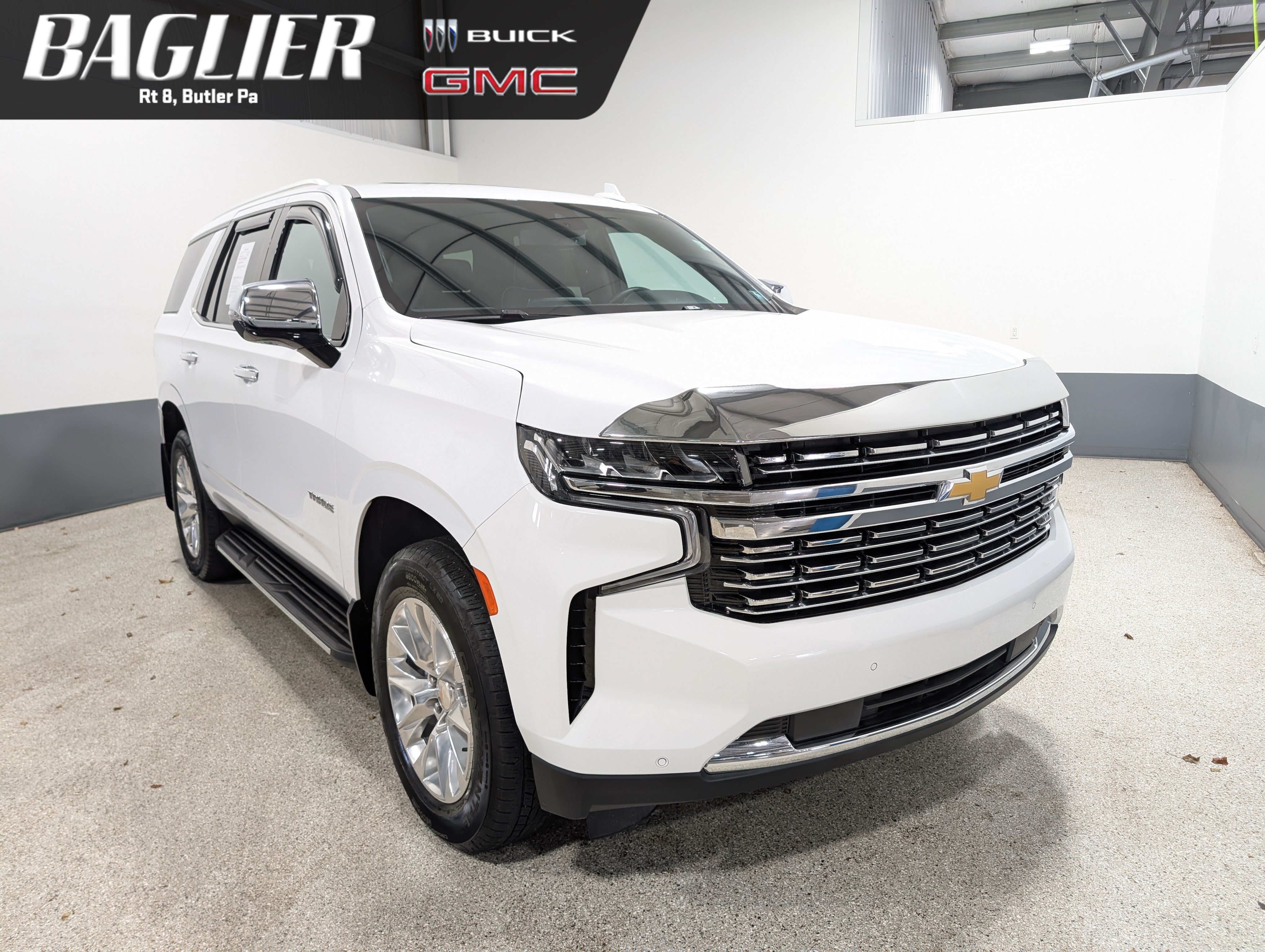 Used 2024 Chevrolet Tahoe Premier AWD/4WD image 1