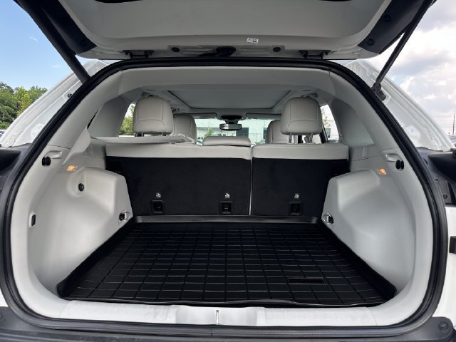 Used 2019 Jeep Cherokee Limited AWD/4WD image 27