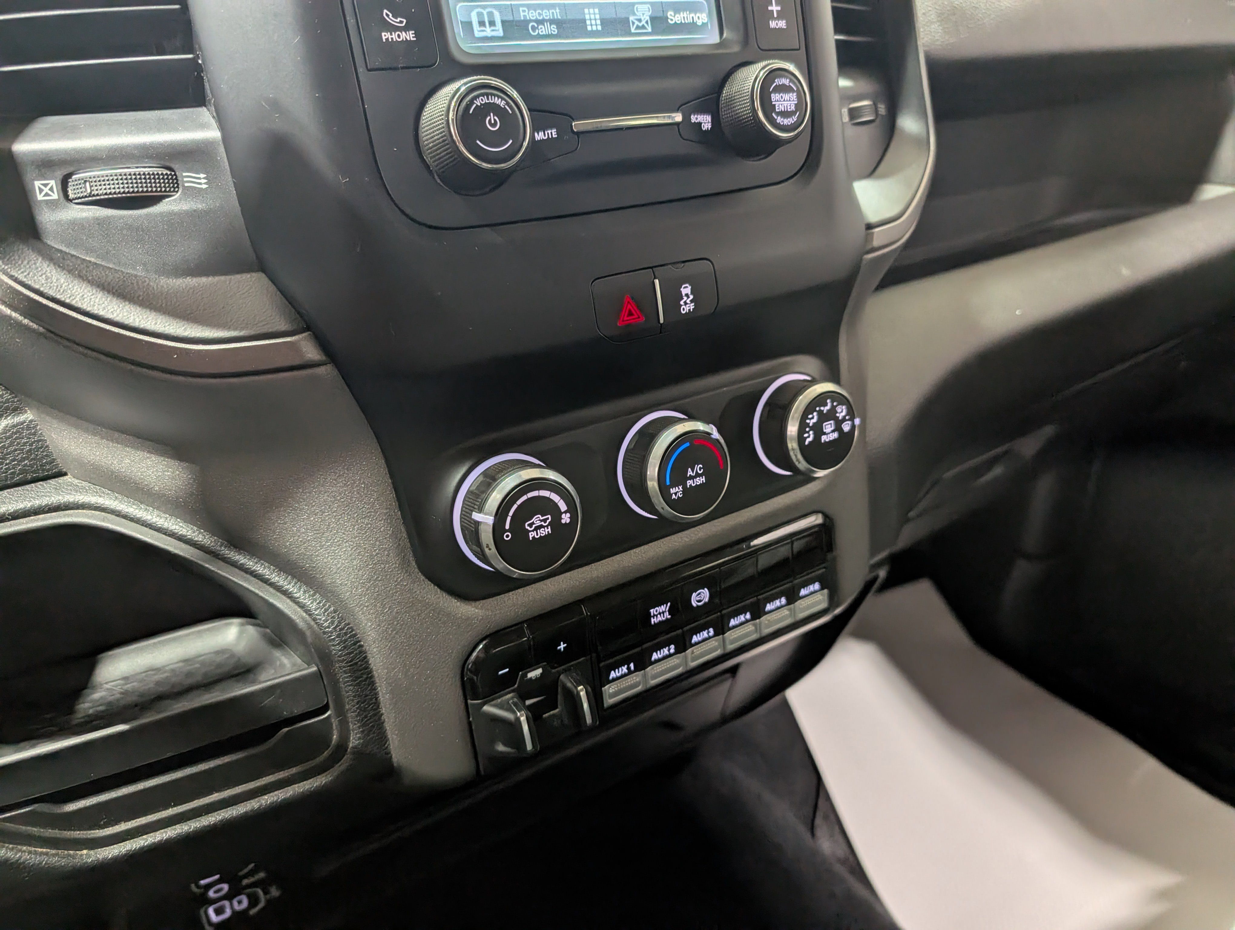Used 2019 RAM 2500 Tradesman AWD/4WD image 25