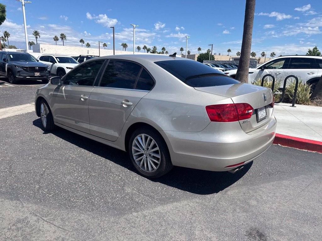 Used 2013 Volkswagen Jetta SEL FWD image 14