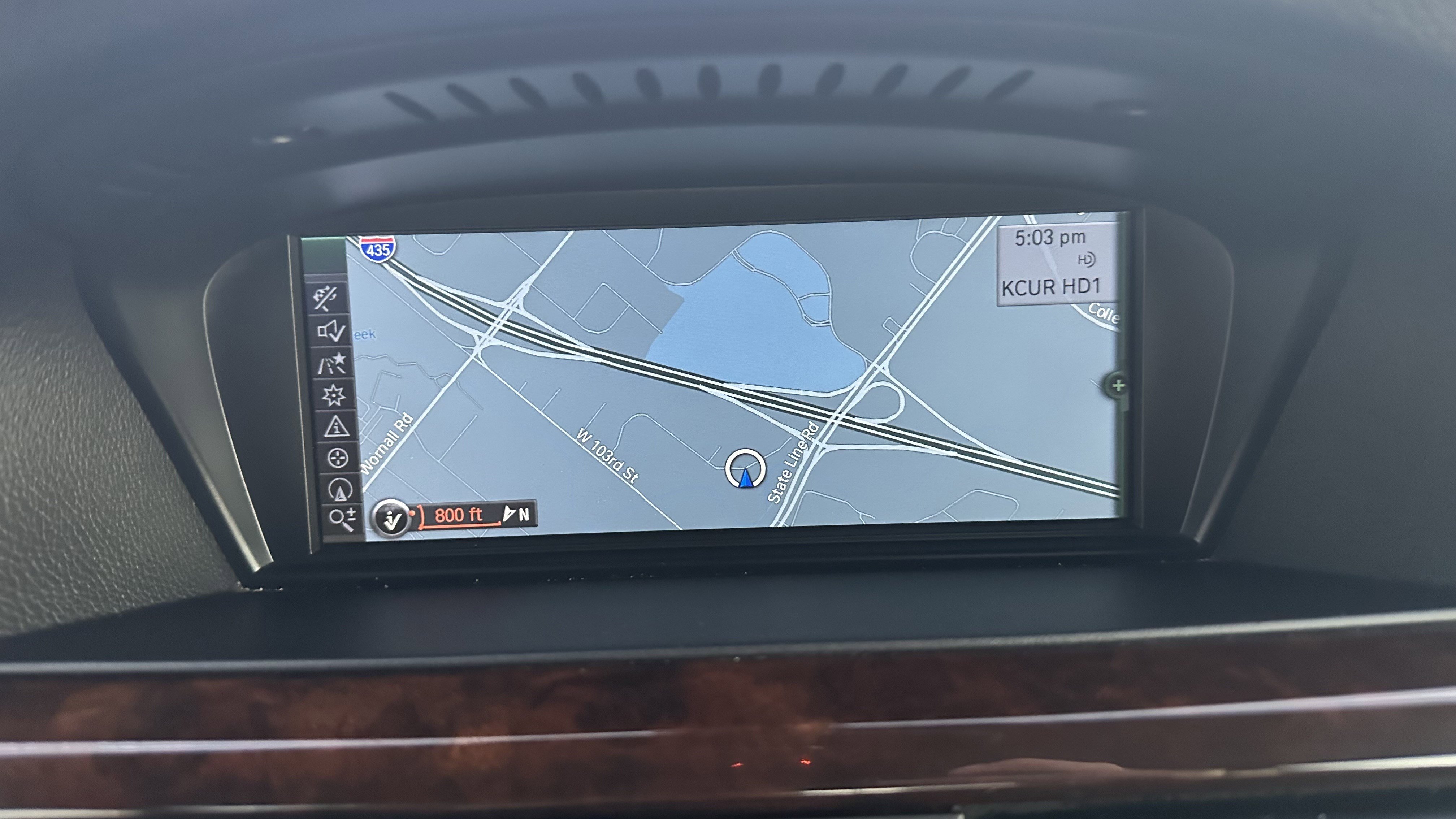 Used 2011 BMW 335i Convertible image 25